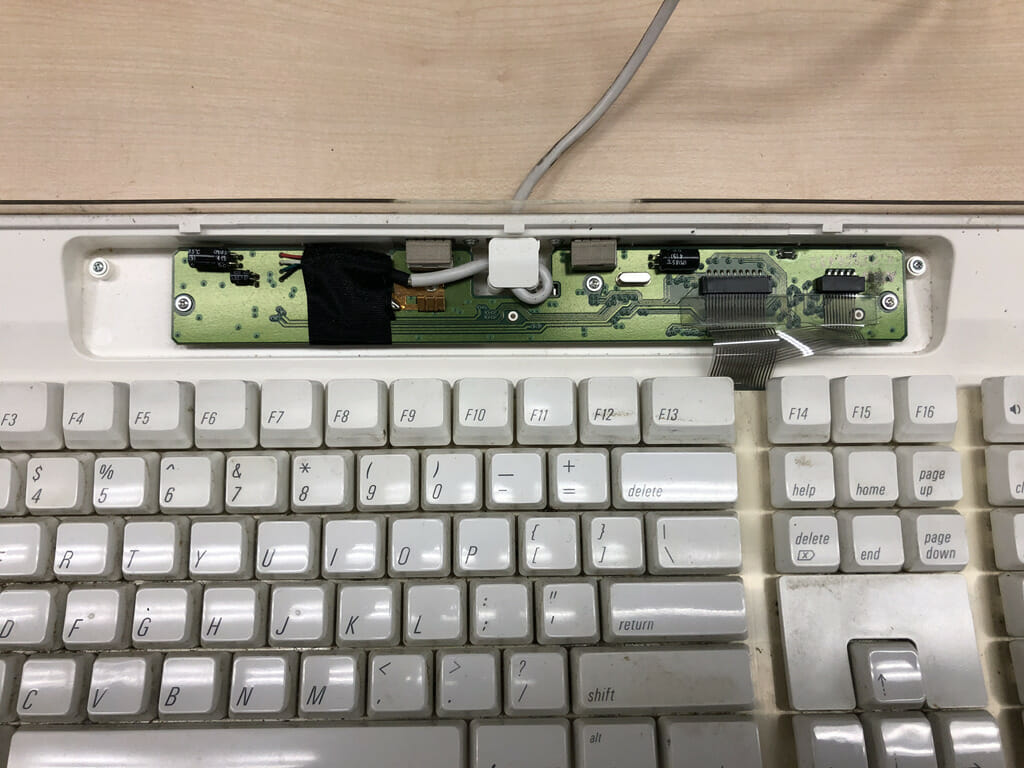 Apple USB Keyboard JIS配列 A1048
